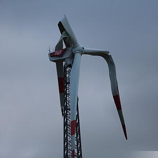 Unwetter über Franken - Böe knickt Rotorblatt ab