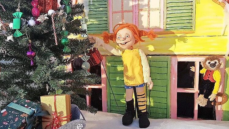 Wie Pippi Langstrumpf ihr Weihnachtsfest rettet, zeigt Sperlichs Märchentheater am Sonntag, 12. Dezember.