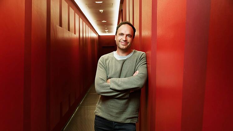 Jonas Friedrich wird das Spiel Schalke gegen Hertha kommentieren.