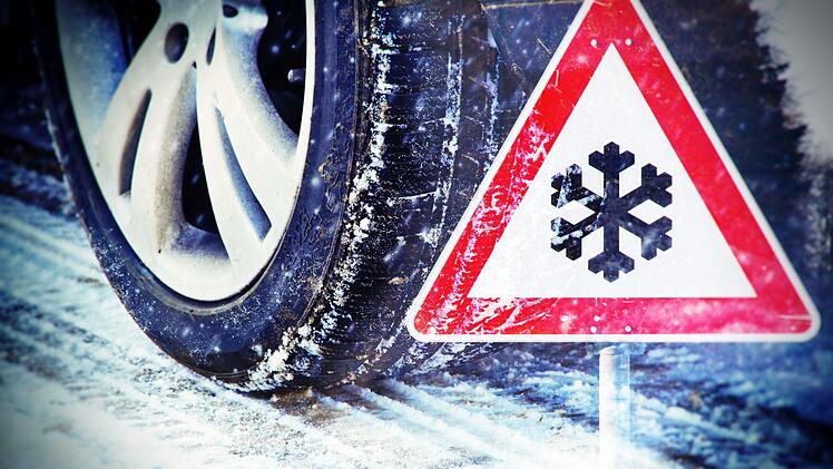 Auf der A3 drehte sich ein Sattelzug, viele andere Straßen wurden unbefahrbar: Starke Schneefälle haben am Freitagnachmittag für Chaos auf den Straßen in Unterfranken gesorgt. Die Polizei hat eine wichtige Botschaft. Symbolfoto: Jürgen Fülchle/Adobe Stock