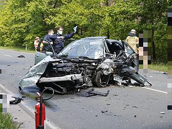 Mehrere Verletzte bei Frontalzusammensto&szlig;