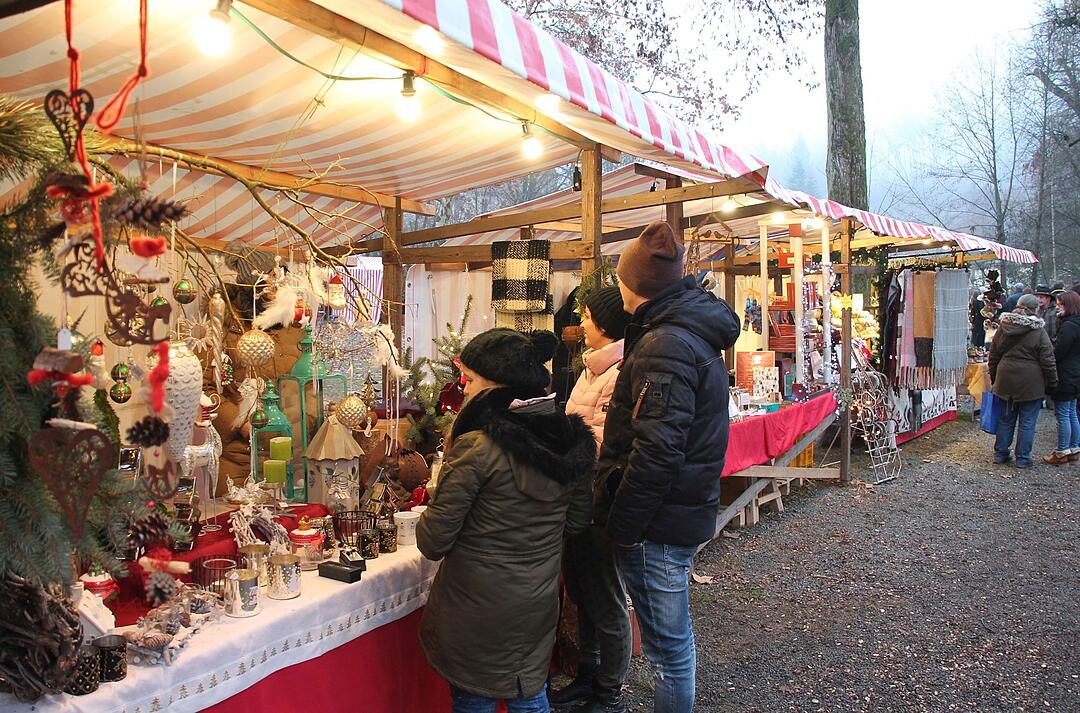 Weihnachtsmarkt in Mitwitz 2018: Impressionen vom ersten Tag
