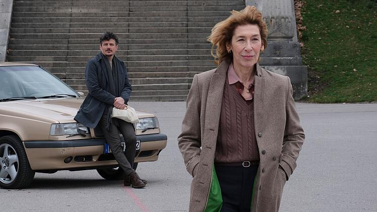 Die Treffen mit Callboy Ricardo (Manuel Rubey) erf&uuml;llen Constanze (Adele Neuhauser) endlich.