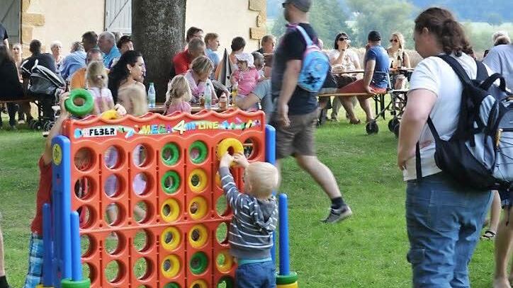 Impression vom Spielfest im Aschacher Schlosspark. Fotos: Björn Hein