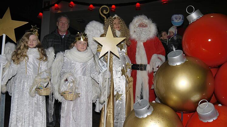 Impressionen vom Neustadter Nikolausmarkt. Foto: Berthold K&ouml;hler