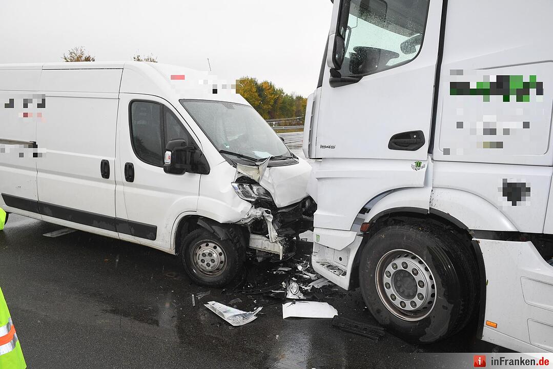 A70: Unfall an der Anschlussstelle Bamberg-Hafen