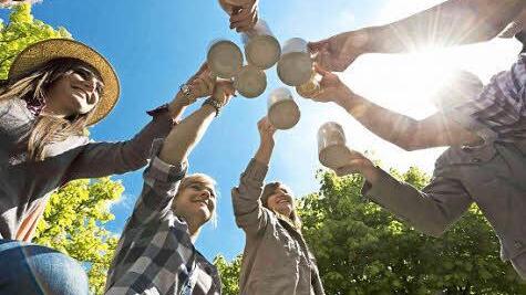 Biergenuss wird im Landkreis gro&szlig; geschrieben.  Foto: A. Hub