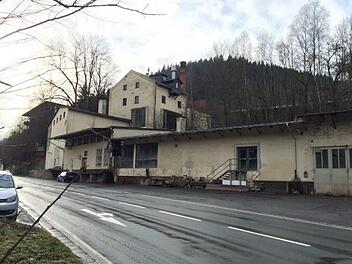 Das Areal der Burgbräu in Lauenstein soll revitalisiert werden. Der Abriss dieses Gebäude wurde bereits getätigt. Veronika Schadeck/Archiv
