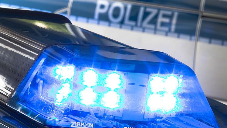Nürnberg: Polizei-Einsatz an Grundschule - 17-Jähriger in Gewahrsam genommen