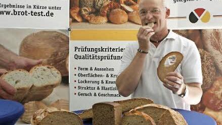 Michael Isensee hat alle 96 Proben selbst getestet und war mit der Qualität sehr zufrieden. Foto: Thomas Heuchling