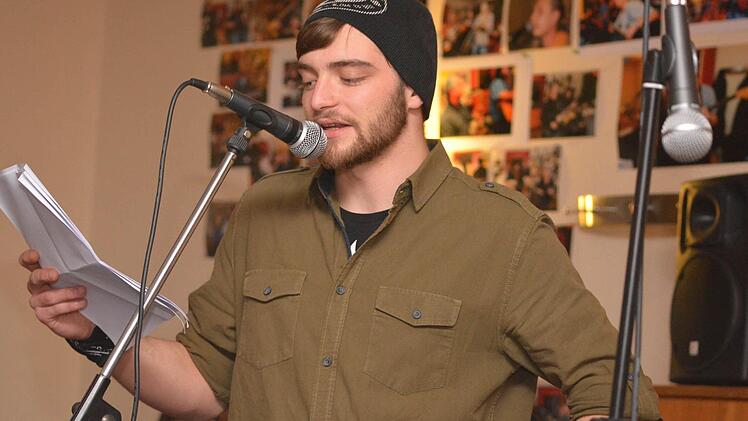 Der fränkische Poetry-Slam-Meister Florian Langbein kommt als Gaststar zum Rödentaler Slam-Auftakt. Foto: CT-Archiv
