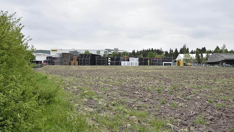 Auf diesem Areal wollen die "Fränkischen Rohrwerke" erweitern. Foto: Gerold Snater