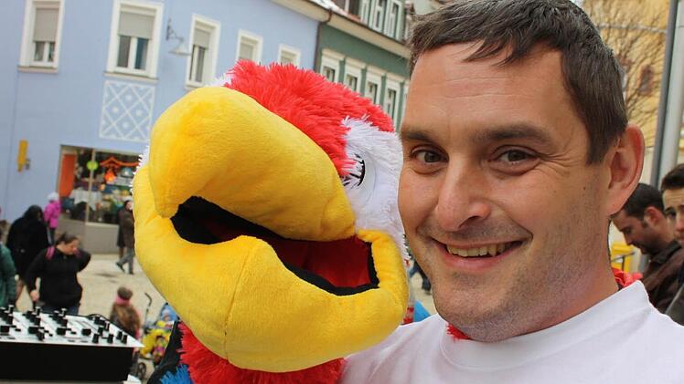 Moderator Dirk Stumpe ohne...