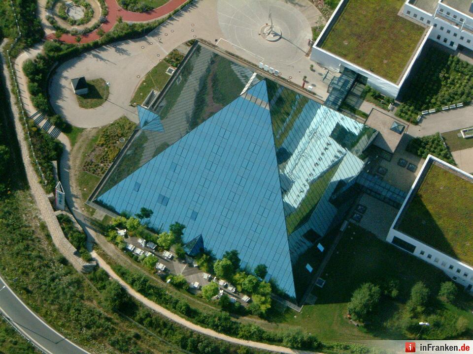 Hotel-Pyramide in Fürth