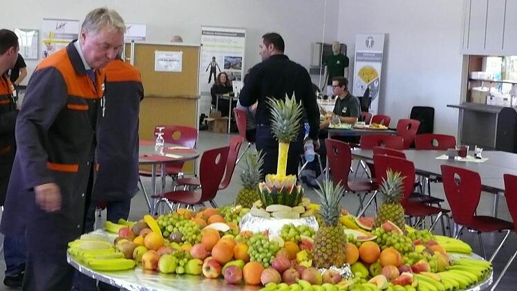 Kostenlos frisches Obst für alle Mitarbeiter gab es bei den Gesundheitstagen des Kitzinger Gusswerkes Franken Guss.