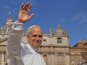 Papst Leo XIV. kritisiert den Kapitalismus: "Drängt die Ärmsten an den Rand" Papst Leo XIV. kritisiert den Kapitalismus: "Drängt die Ärmsten an den Rand"