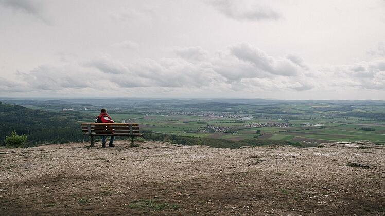 Ziel erreicht: Nach viel Regen und Schnee klarte der Himmel auf und man hatte einen weiten Blick ins Land. Fotos: Tobias Kindermann