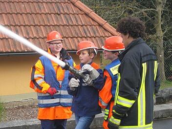 Diese Jungs haben sichtlich Spaß (von links) : Oskar Kleinhenz, Raphael Schaab, Martin Müller und Kevin Kungu.  Foto: Jürgen Gärtner