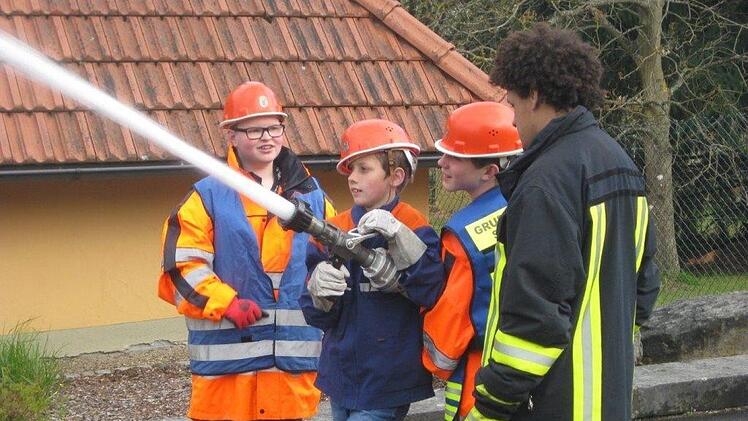 Diese Jungs haben sichtlich Spaß (von links) : Oskar Kleinhenz, Raphael Schaab, Martin Müller und Kevin Kungu.  Foto: Jürgen Gärtner