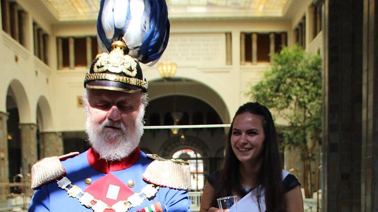 Blindverkostung mit Bad Kissinger Heilwassern. Foto: Benedikt Borst
