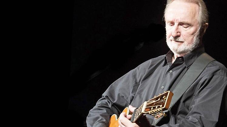 Liedermacher Hannes Wader bei seinem Konzert in Bamberg Fotos: Barbara Herbst