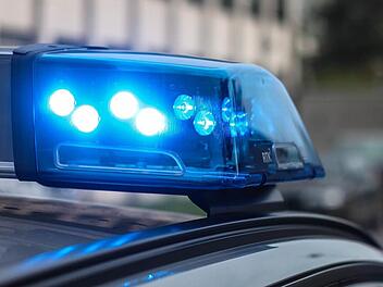 Auf der Bundesstra&szlig;e 14 im Landkreis F&uuml;rth hat sich am Dienstagmorgen ein schwerer Verkehrsunfall ereignet. Sechs Menschen wurden teils schwer verletzt. Symbolfoto: Christopher Schulz