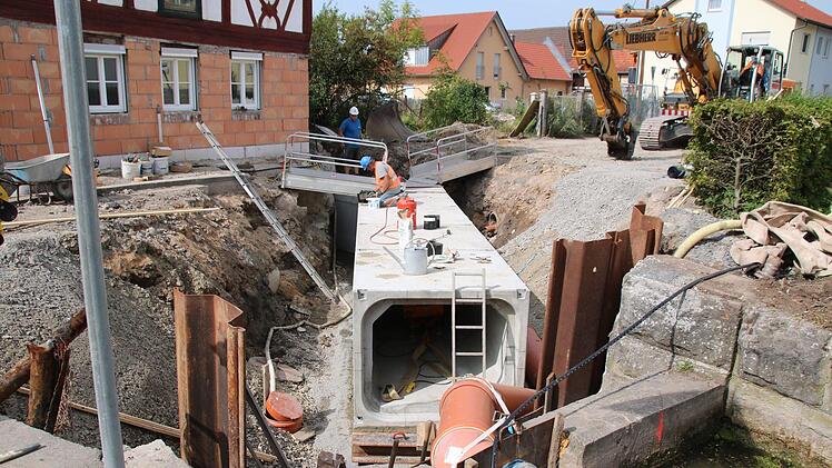 Es ist schon eine Weile her, dass die Ortsdurchfahrten in Wermerichshausen und Seubrigshausen (Foto) saniert wurden. Jetzt folgen die Kanäle. Archiv/Thomas Malz