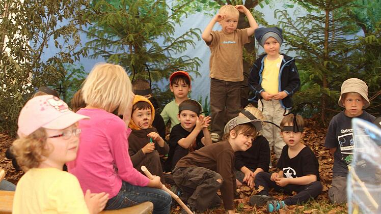 Auch die Buben und Mädchen fühlten sich im "Waldkindergarten" wohl.