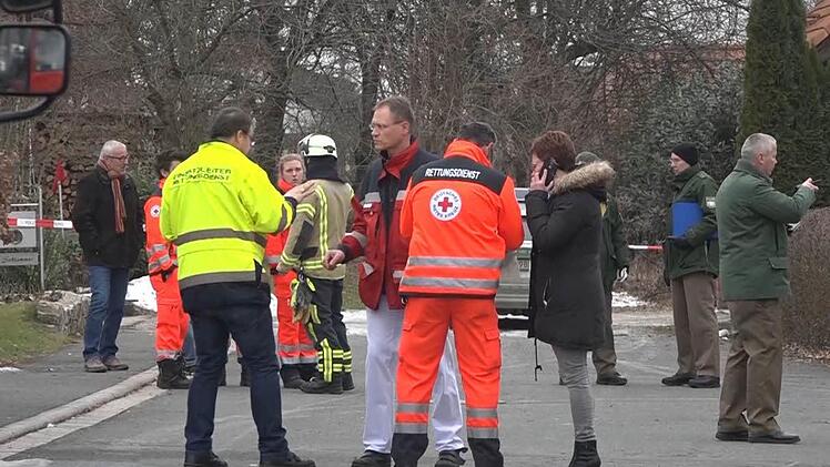In Kirchehrenbach ist es am Dienstagmittag zu einer furchtbaren Familientragödie gekommen.  Foto: News5/Merzbach