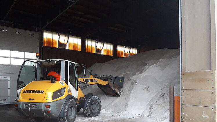 Bamberg: Vorbereitung auf den Winter - so sorgt der Winterdienst f&uuml;r ger&auml;umte Stra&szlig;en