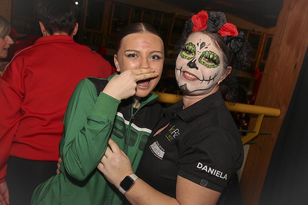 Faschingsparty vom Feinsten in der Stadthalle Stadtsteinach.