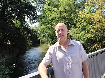 Hier noch an der Itz in Coburg, aber schon bald an der Isar in München? Weil er auf Platz 1 der oberfränkischen AfD-Liste steht, ist der Einzug von Martin Böhm in den neuen bayerischen Landtag sehr wahrscheinlich.Foto: Oliver Schmidt