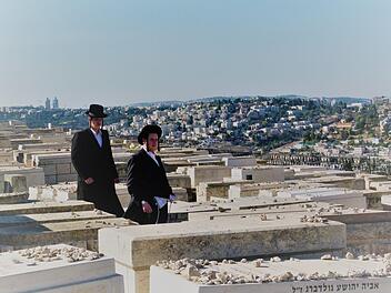 Juden in aller Welt hoffen, auf dem Ölberg in Jerusalem begraben werden zu können.  Fotos: Marion Krüger-Hundrup