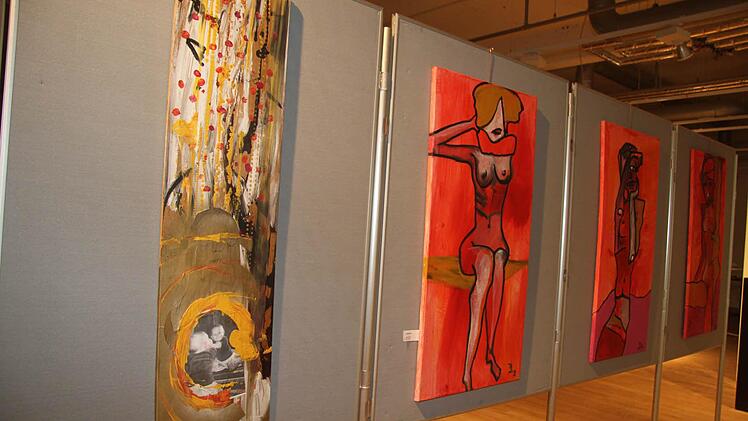 Die Schwangerschaft war ein besonderes Erlebnis vor der Kulisse des Mauerfalles, schildert die Künstlerin ines j.plauen