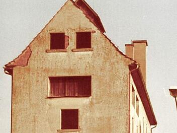 Dieses Foto zeigt die alte Brauerei in Zahlbach noch kurz vor ihrem Abbruch.