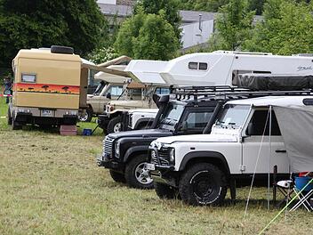 Das Camp-Areal am Wertstoffhof in Bad Kissingen musste am Freitagnachmittag teilweise geräumt werden: Hochwassergefahr. Foto: Edgar Bartl
