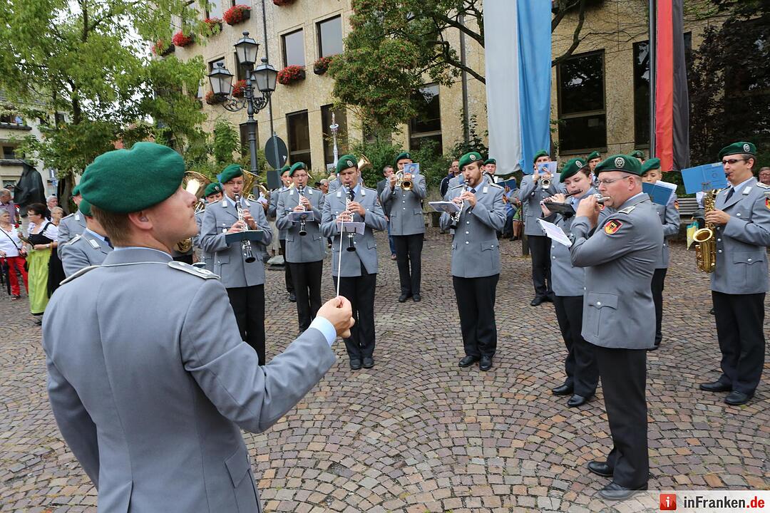 Kronacher Freischießen: Schützenauszug