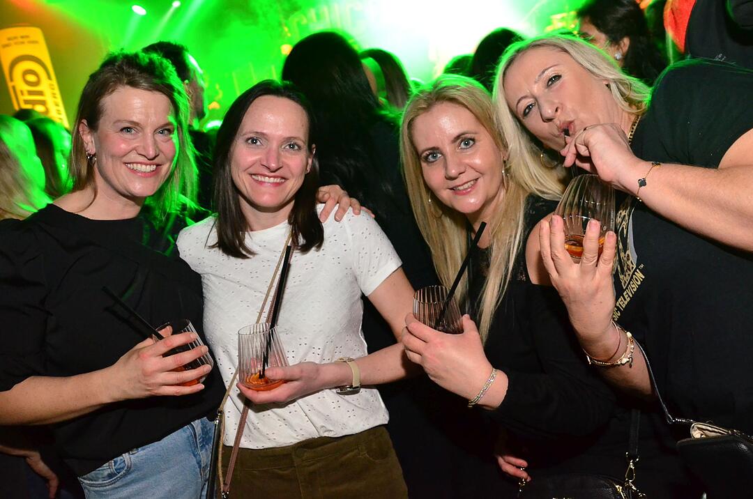 Live on Stage &ndash; die CHICOLORES!