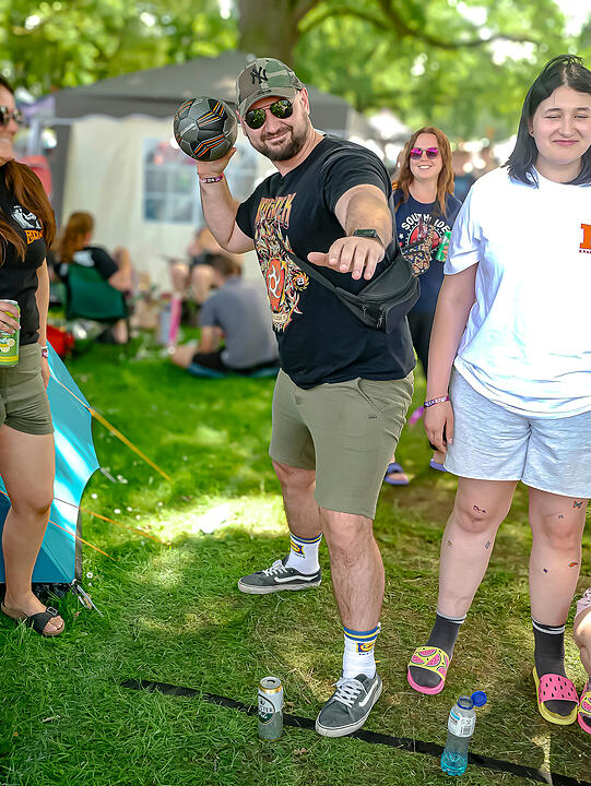 So schön war es bei Rock im Park am Samstag - Camping