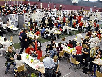 Unter den fast 6500 Teilnehmern  an der Typisierungsaktion Anfang März in Ebern befanden sich drei Knochenmarkspender, die anderen Leukämiekranken helfen konnten. Archivfoto: Ronald Rinklef