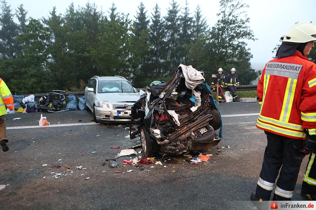 Drei Menschen sterben nach Unfall auf A3 bei Altdorf