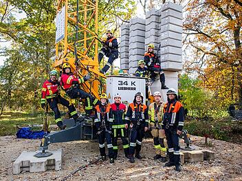 Uttenreuth: Feuerwehrler absolvieren Lehrgang "Absturzsicherung" - "Ausbildung unumgänglich"