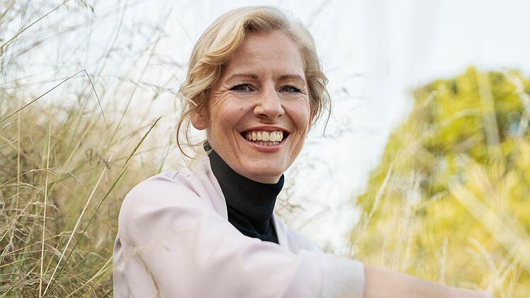 Kulturbunt organisiert am Muttertag eine Lesung mit Martina Bogdahn.