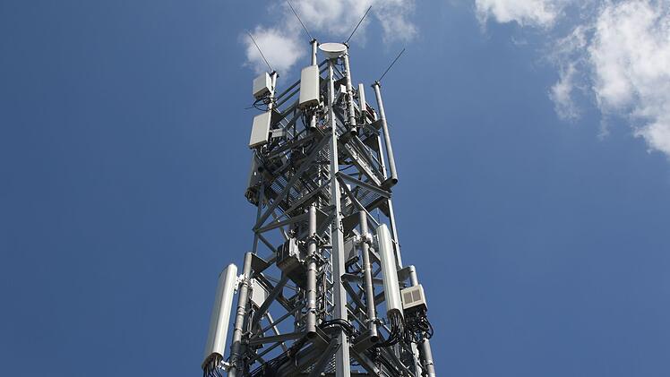 Landkreis Bad Kissingen: Telekom schließt Lücken im Handy-Netz - hier sind Empfang und Internet jetzt besser