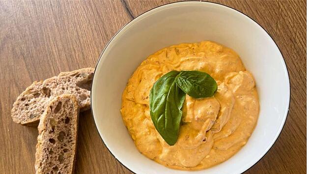 Pesto-Feta-Dip