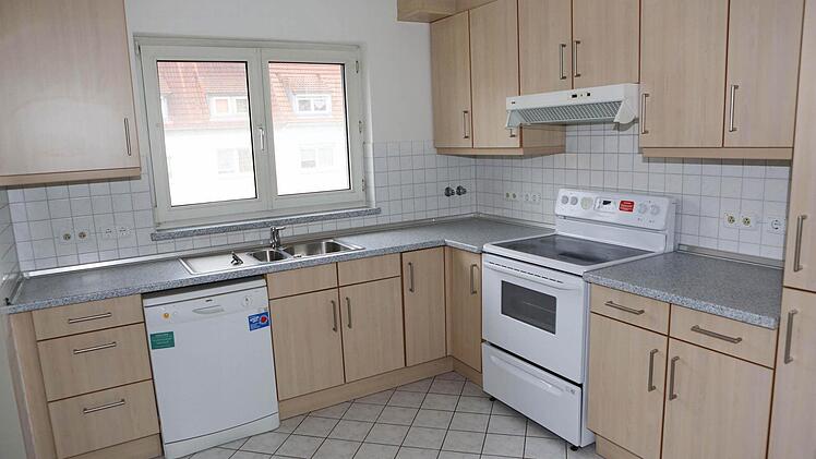 Küche in einer US-Wohnung am Föhrenweg