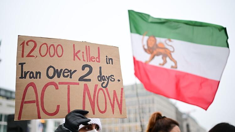 Solidarit&auml;t mit Protesten im Iran - Berlin