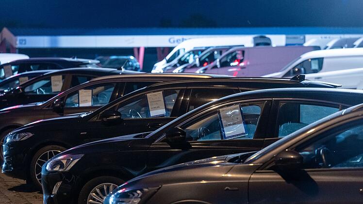 Neuwagen beim H&auml;ndler