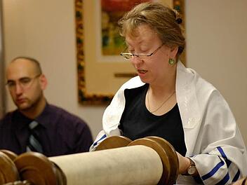 Antje Yael Deusel am Studientag Augustana Foto: Tobias Barniske