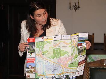 Monika Heid stellte verschiedene Werbeträger vor. Foto: Gerda Völk